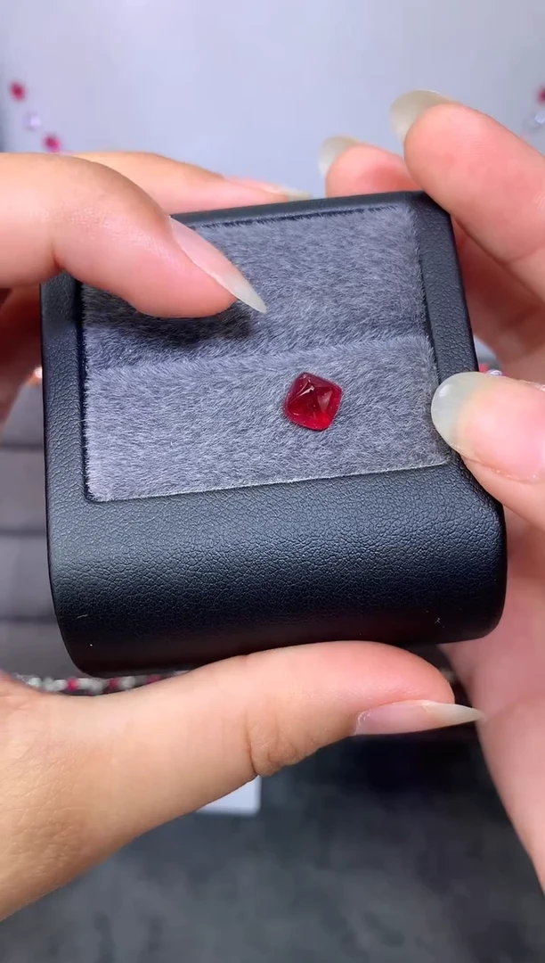 定制尖晶石裸石未镶嵌嗷**u唐塔 抹谷红色调 2.24ct