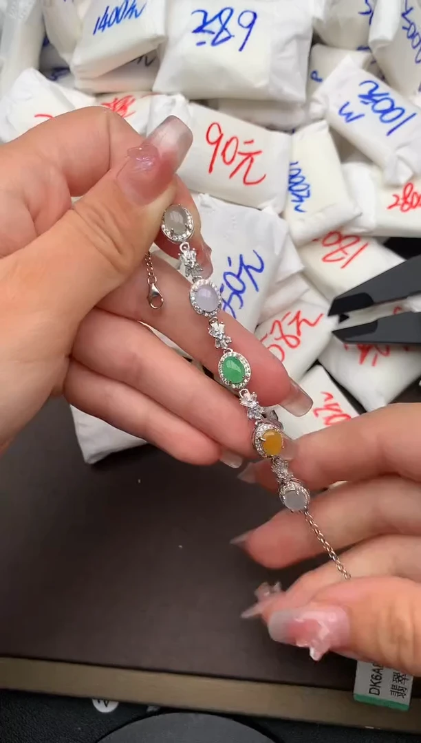 翡翠挂件银S925镶嵌一