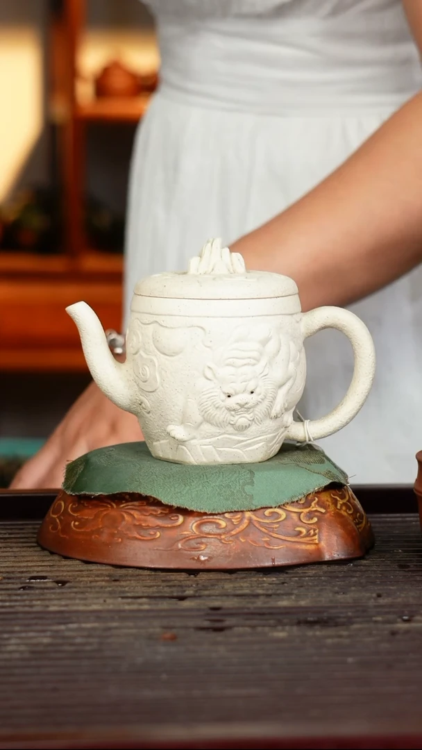 宜兴原矿紫砂壶茶壶宜兴原矿紫砂壶茶壶280C