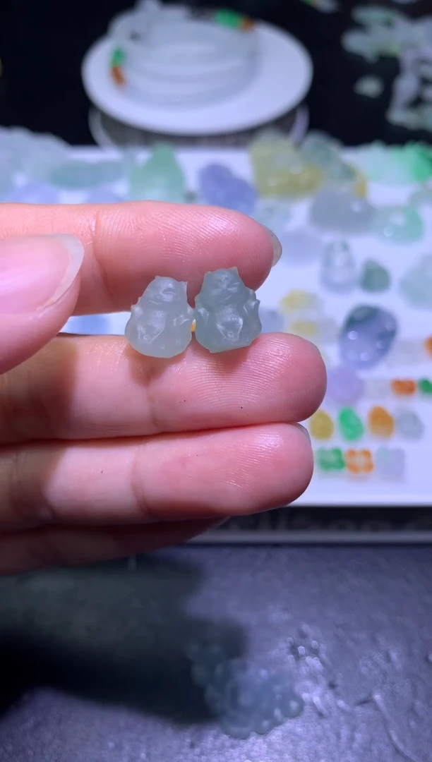 定制翡翠未镶嵌毛货