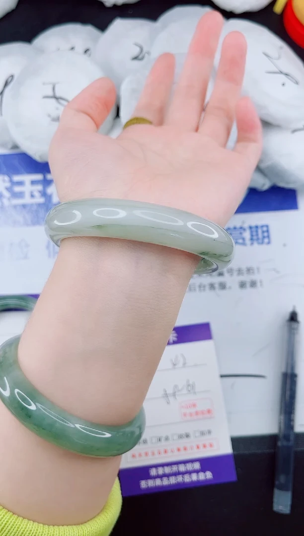 未镶嵌手镯石英质玉42-60