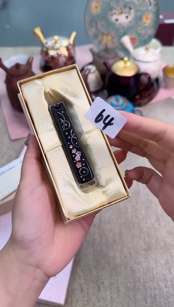 瓷片泡泡家的瓷器真好看