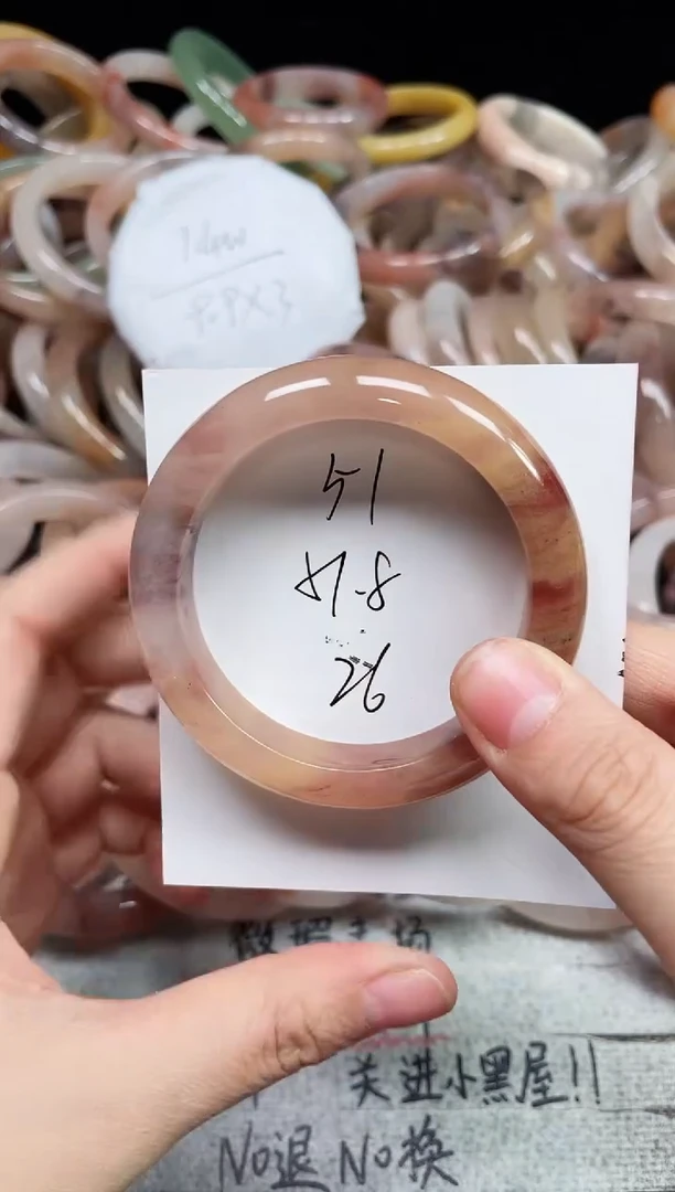 未镶嵌手镯石英质玉51