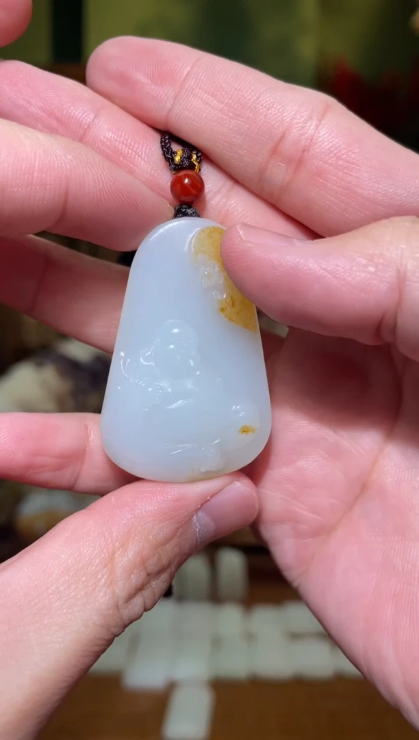 【闪购商品】和田玉吊坠(不含链)未镶嵌佛公30g