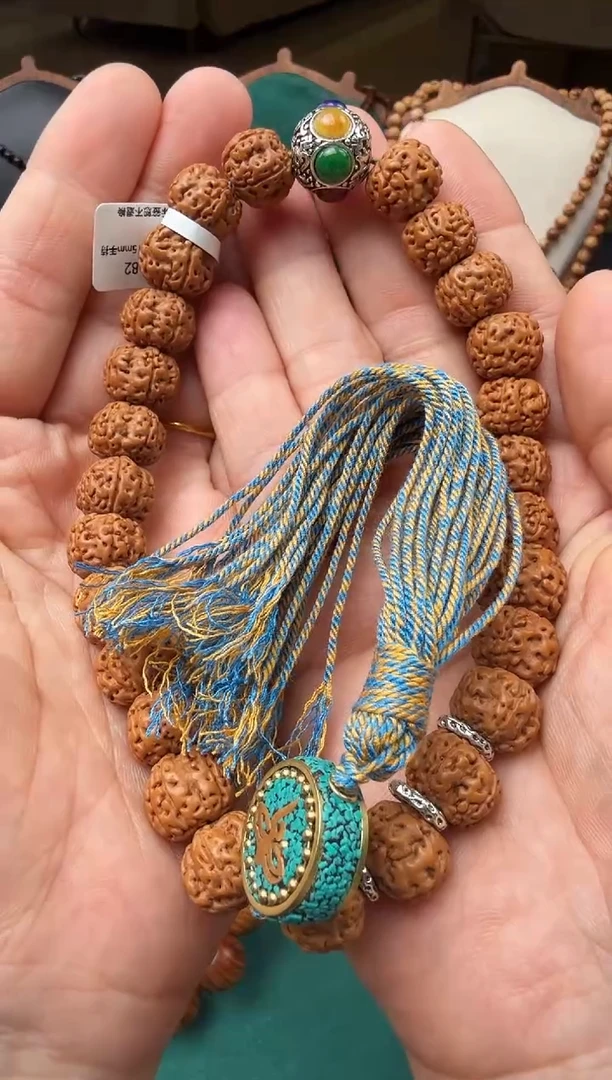 手串金刚菩提小金刚13x15mm手持A82