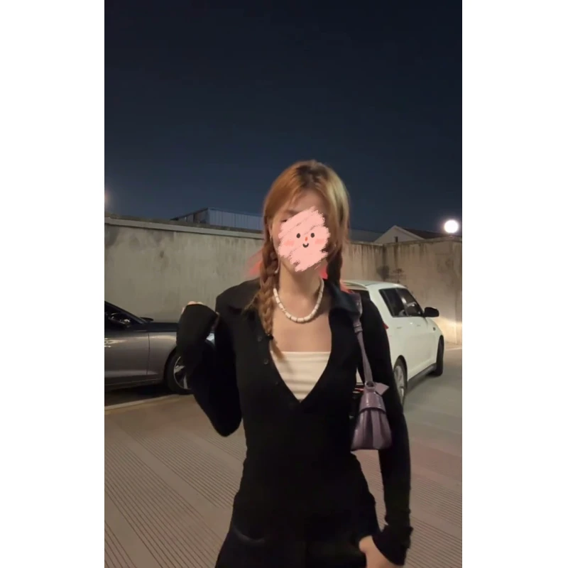 复古假两件撞色V领长袖T恤女秋季美式辣妹修身显瘦性感打底衫上衣