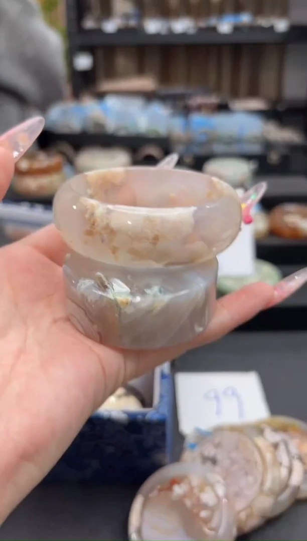 未镶嵌手镯石英质玉207(58圈赠送镯心)