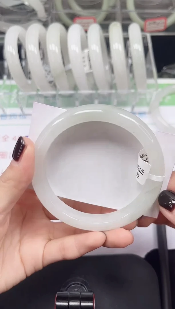 未镶嵌手镯石英质玉230-59/60