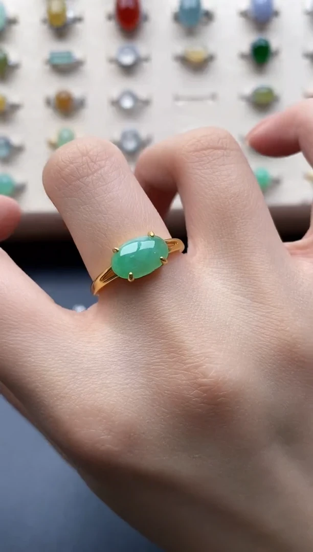 银S925镶嵌戒指翡翠一物一证一礼盒