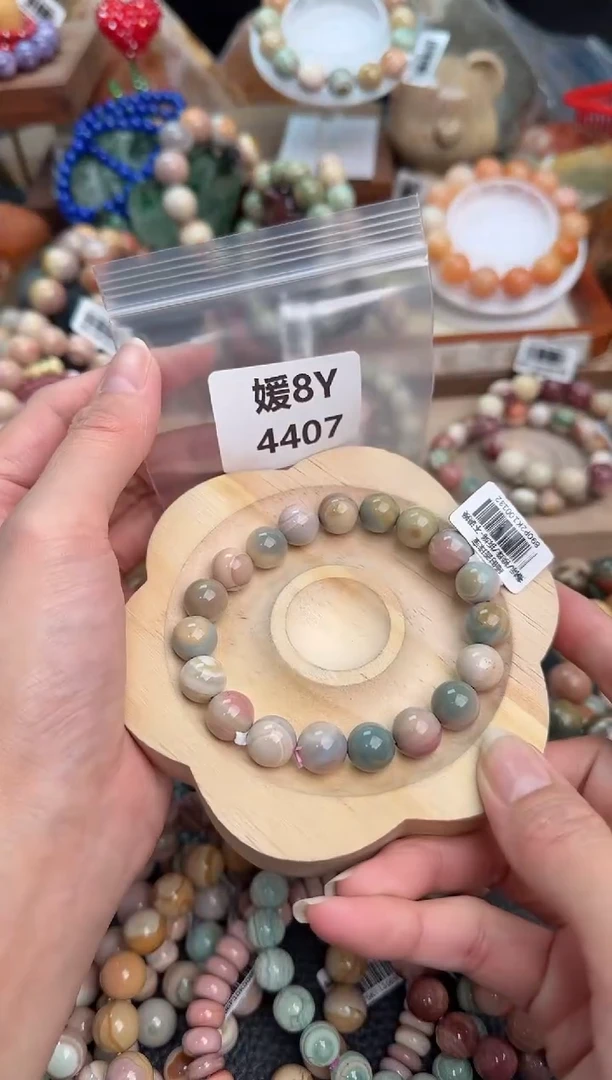 【闪购商品】石英质玉手链未镶嵌8Y4407