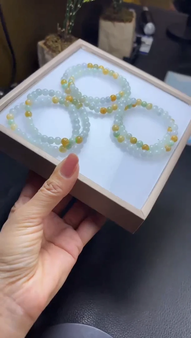 未镶嵌挂件翡翠多样性发一件R703126