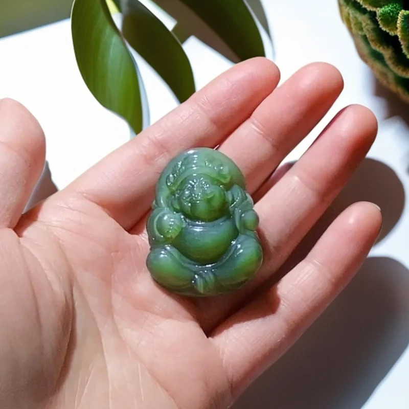 时尚百搭精品猫眼财神爷颈饰和田玉