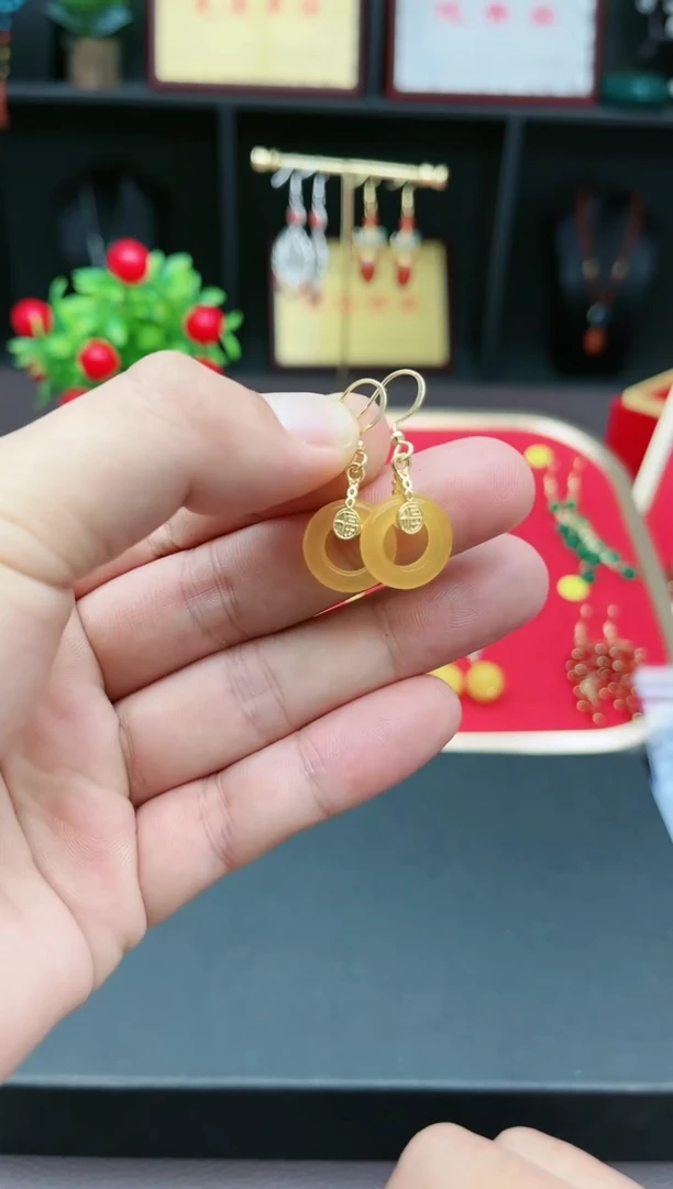 【闪购商品】玛瑙/玉髓耳钉银S925镶嵌722000