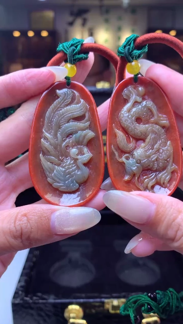 【闪购商品】定制翡翠未镶嵌挂件发货（拍一发一）