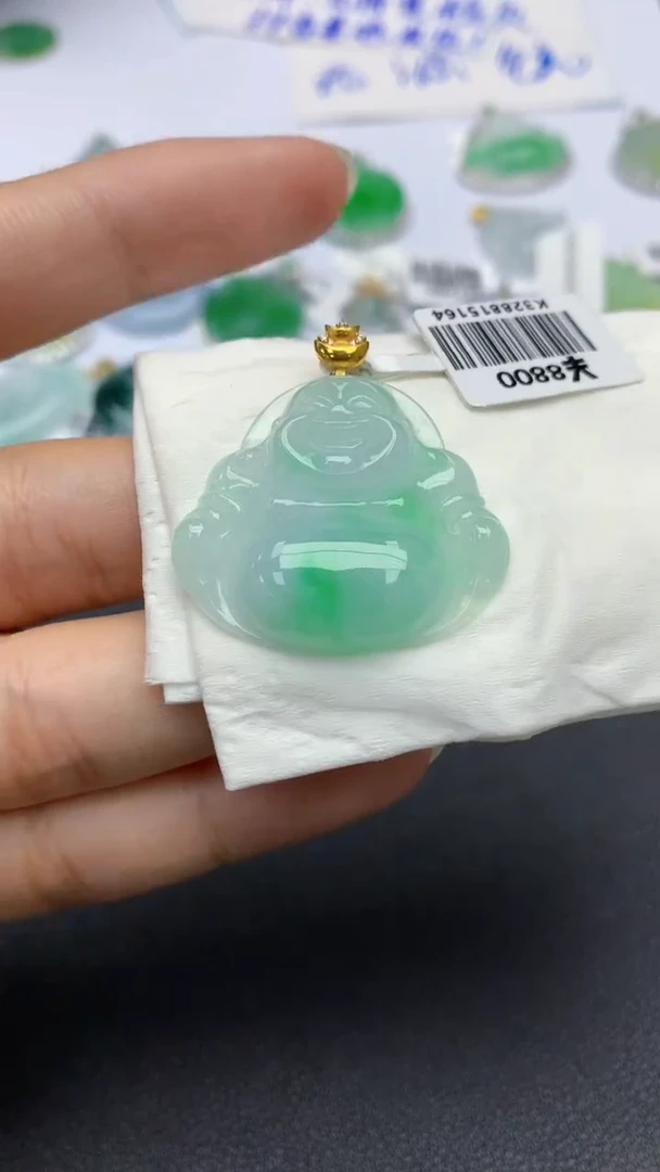 翡翠18K金镶嵌颈饰天然缅甸a货翡翠