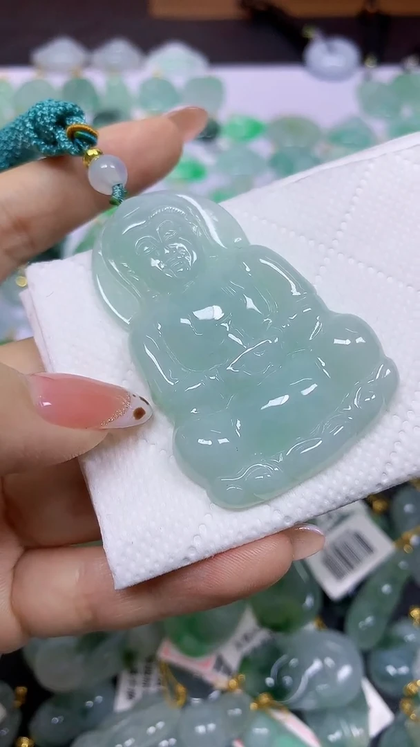 颈饰未镶嵌翡翠天然翡翠A货