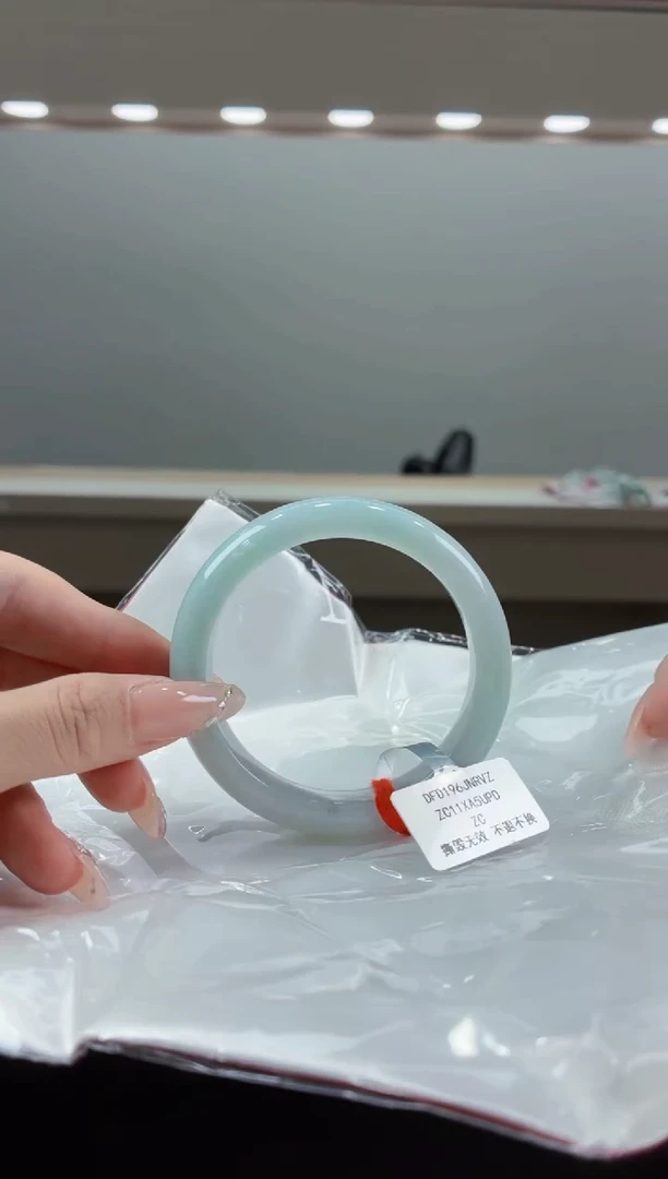未镶嵌手镯翡翠14