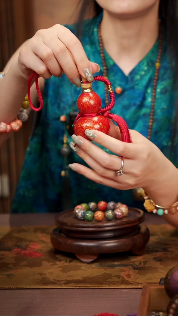 85易林大漆开口小葫芦----168