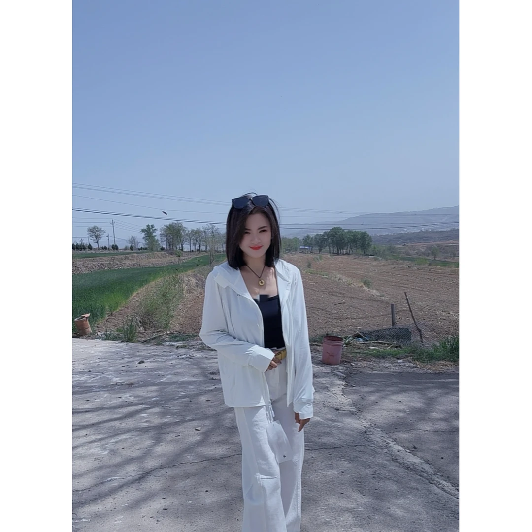 艳艳家 连帽长袖冰凉舒适简约防晒衣（大版）