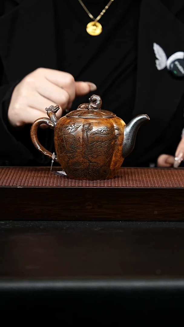 紫砂茶宠筋纹南瓜