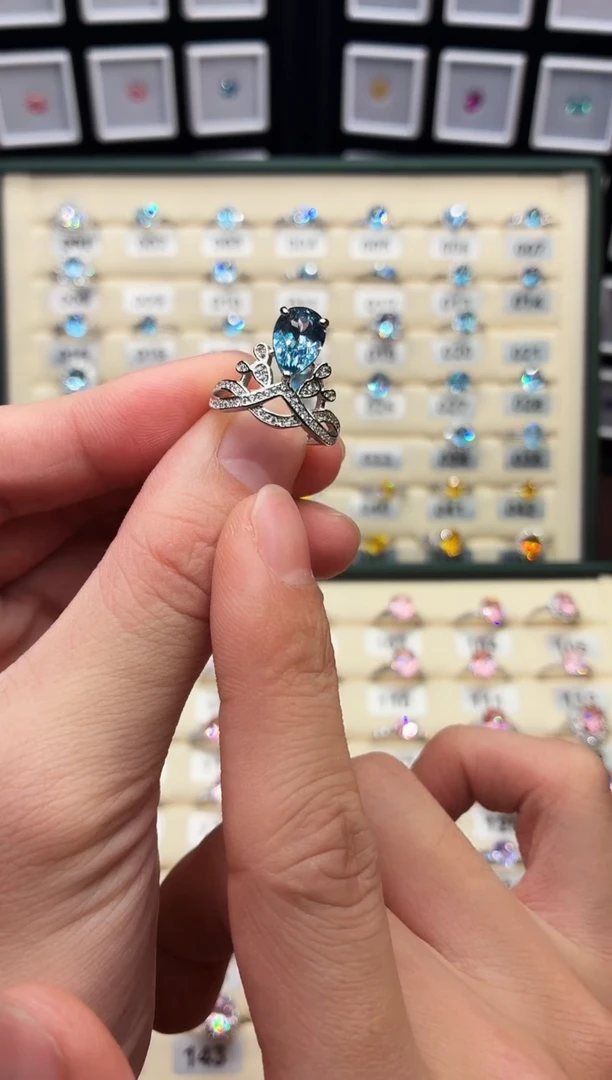 银S925镶嵌戒指海蓝宝石111