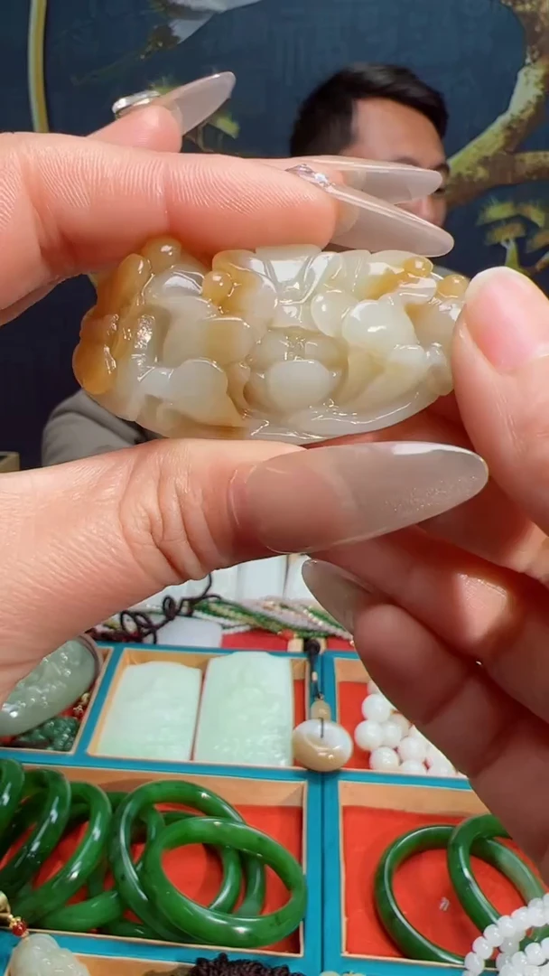 【闪购商品】和田玉吊坠未镶嵌1