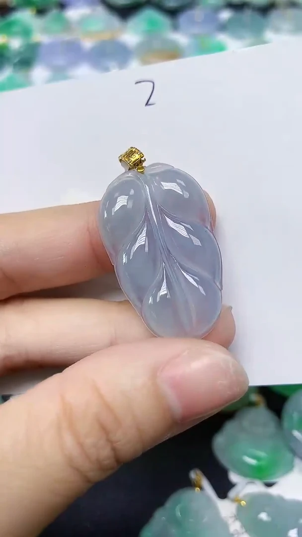 翡翠18K金镶嵌颈饰 天然缅甸翡翠A货