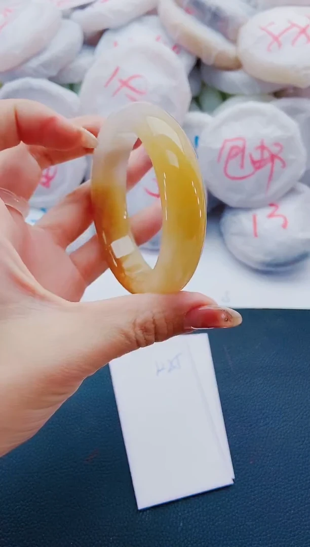 未镶嵌手镯石英质玉K25-57-58