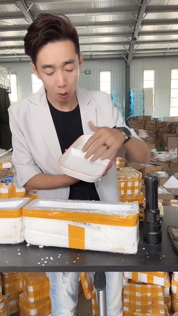 陶瓷餐具清退件  分餐盘1支颜色随机