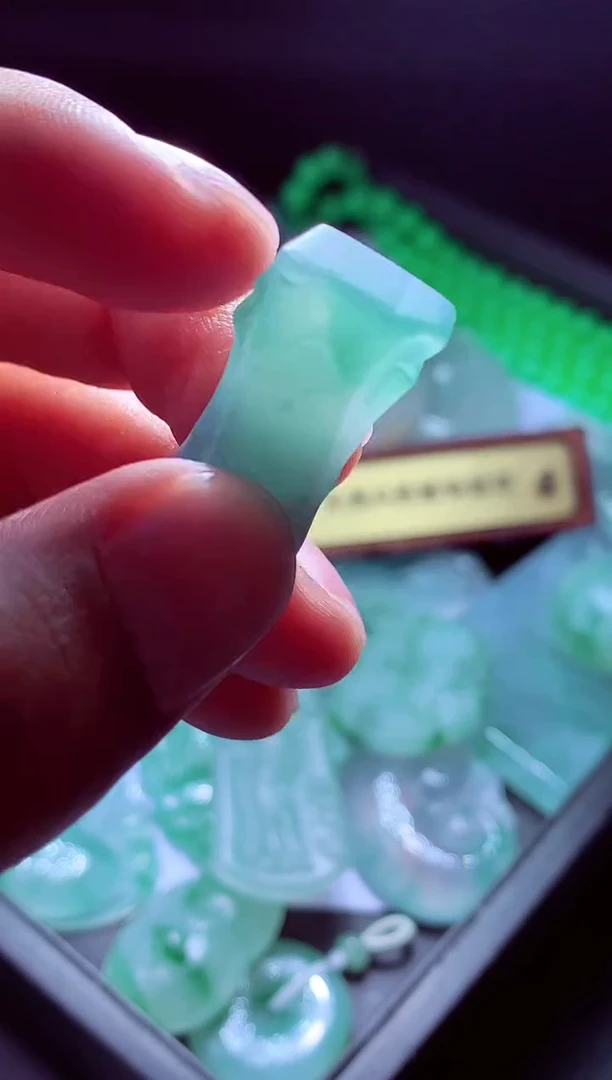 未镶嵌定制翡翠轩*#翡翠毛货定制