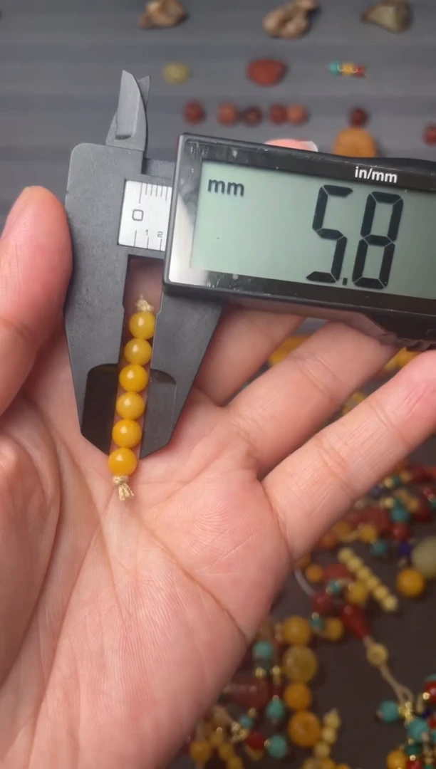 未镶嵌蜜蜡裸石5蜜蜡圆珠6颗