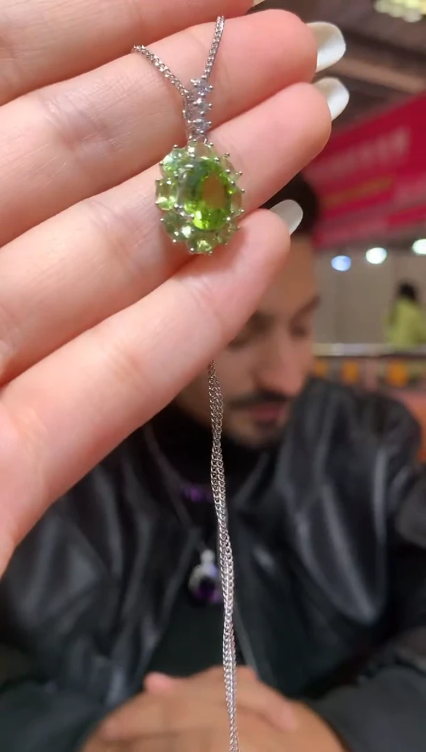 吊坠(赠链)银S925镶嵌橄榄石【宝石世家严选】