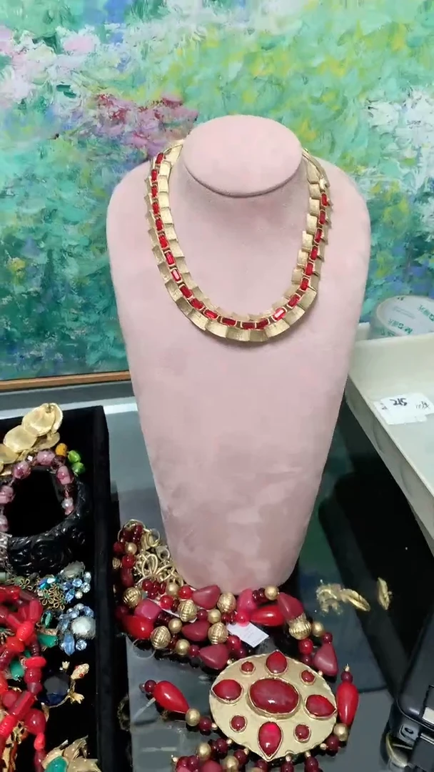 【闪购商品】瓷片楚楚中古珠宝甄选不退换