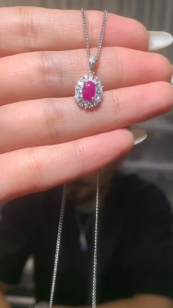 吊坠(赠链)银S925镶嵌红宝石【宝石世家严选】