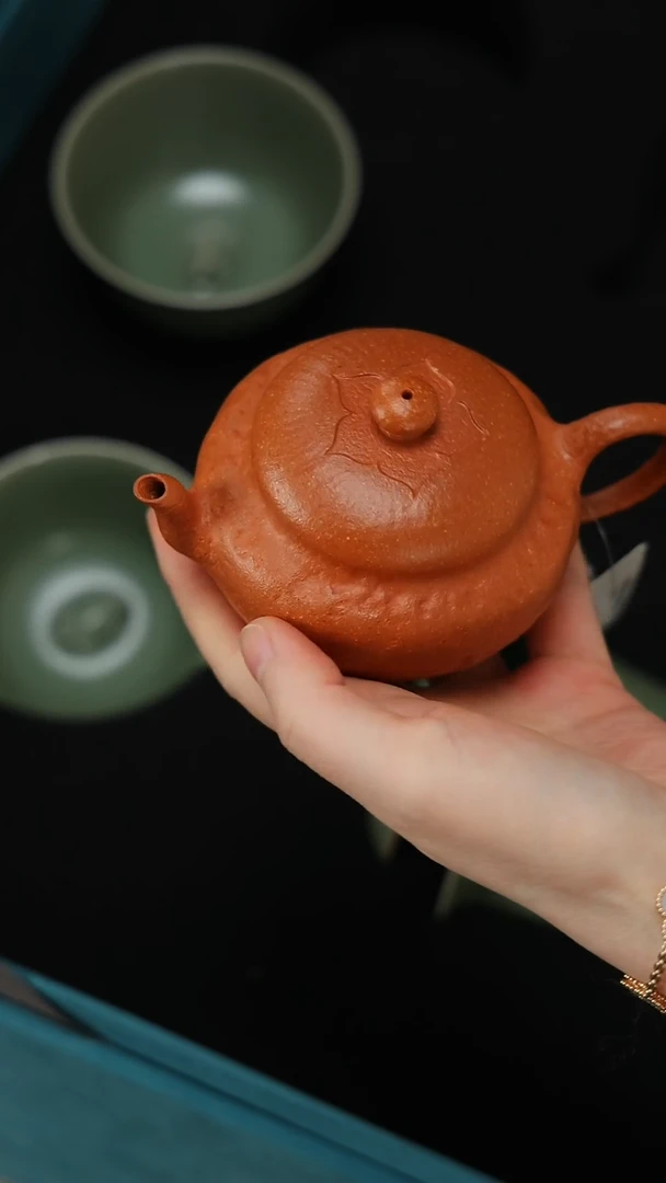 【闪购商品】紫砂茶壶hf冷黄金 梵莲130cc+豆青套组