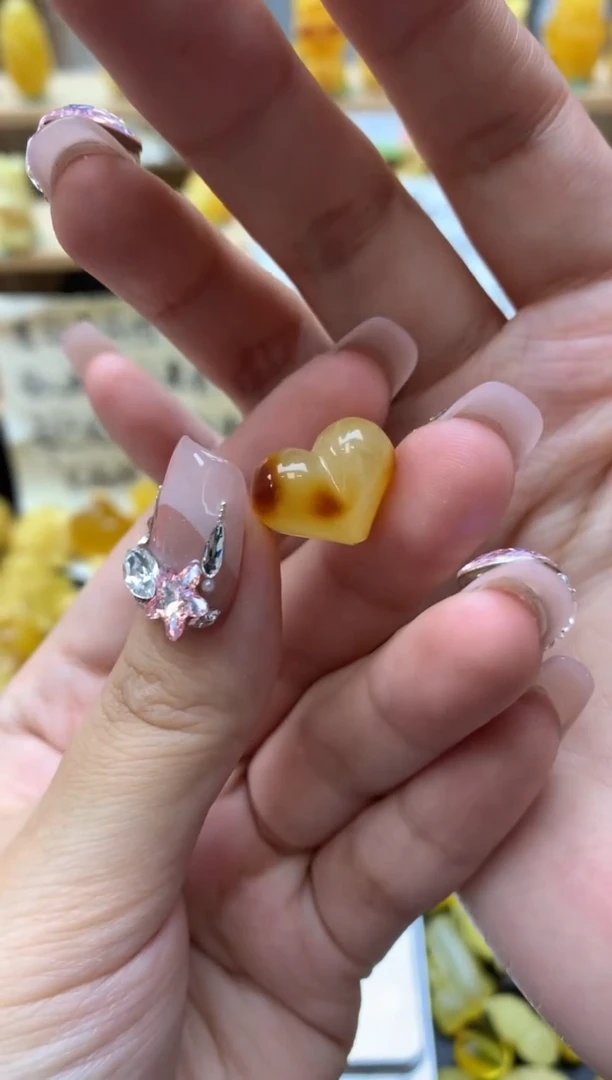 琥珀未镶嵌珠宝奇石079琥珀蜜蜡微瑕