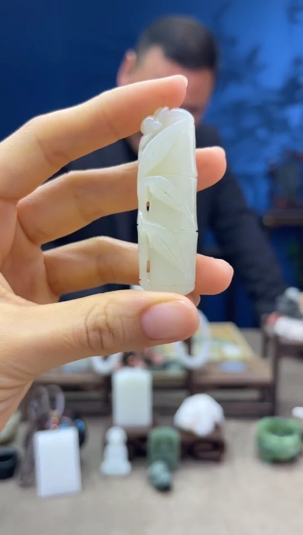 【闪购商品】和田玉颈饰未镶嵌1