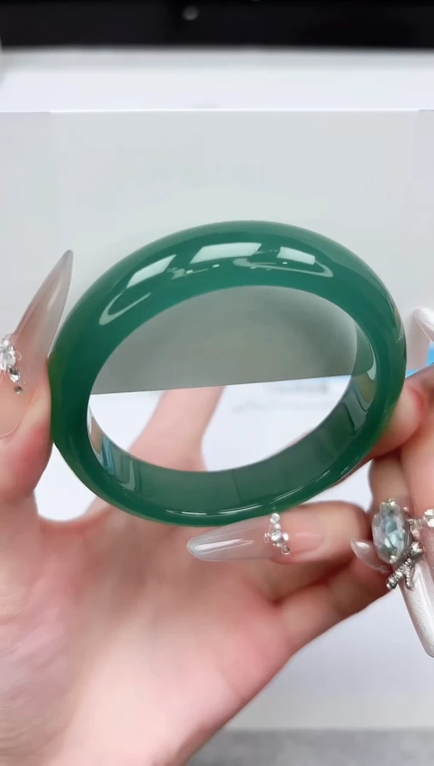 石英质玉手镯未镶嵌239-55.2