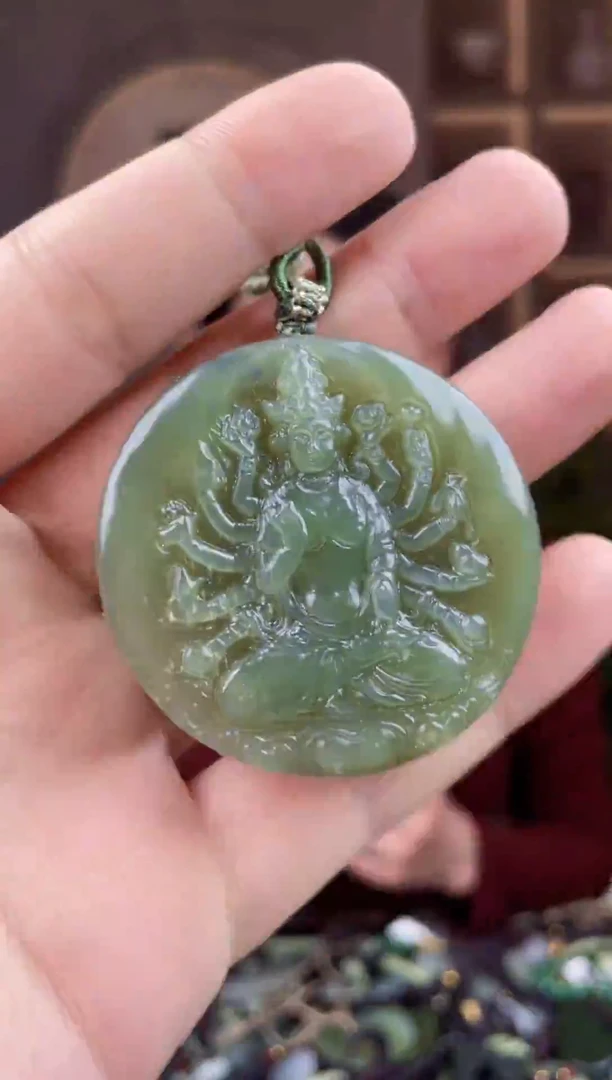颈饰未镶嵌和田玉拍一发一，多样性发货
