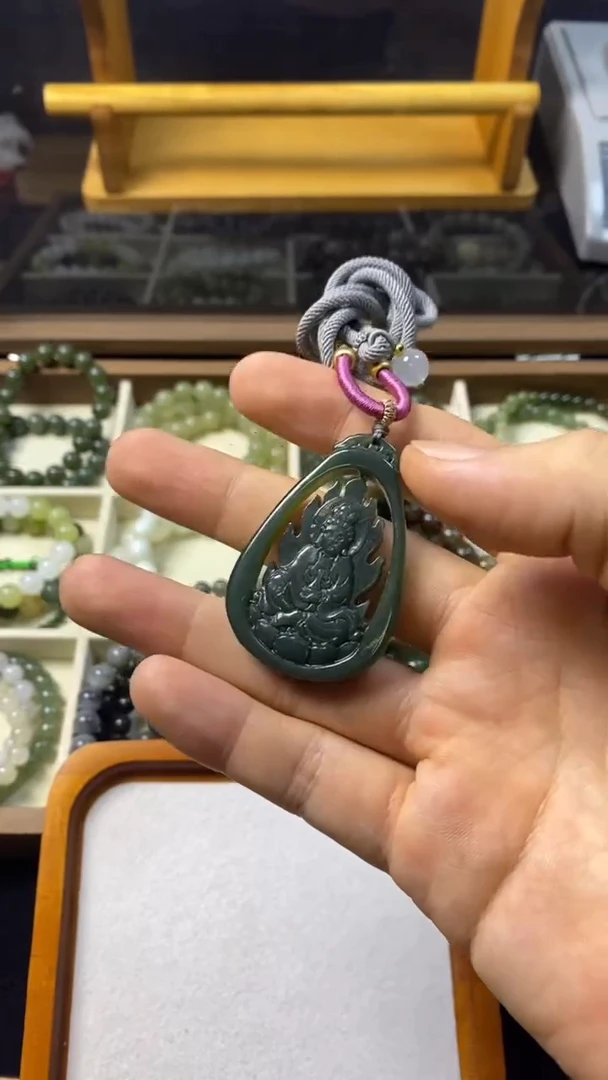 颈饰未镶嵌和田玉主播推荐！！