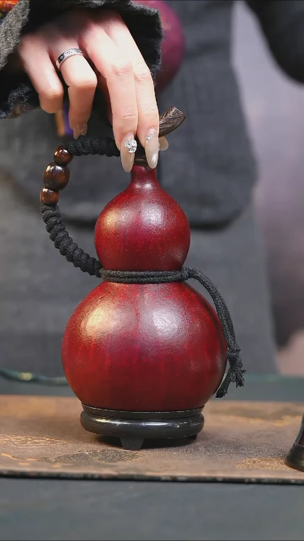 【闪购商品】XE141大漆酒葫芦不包手串及旋转底座