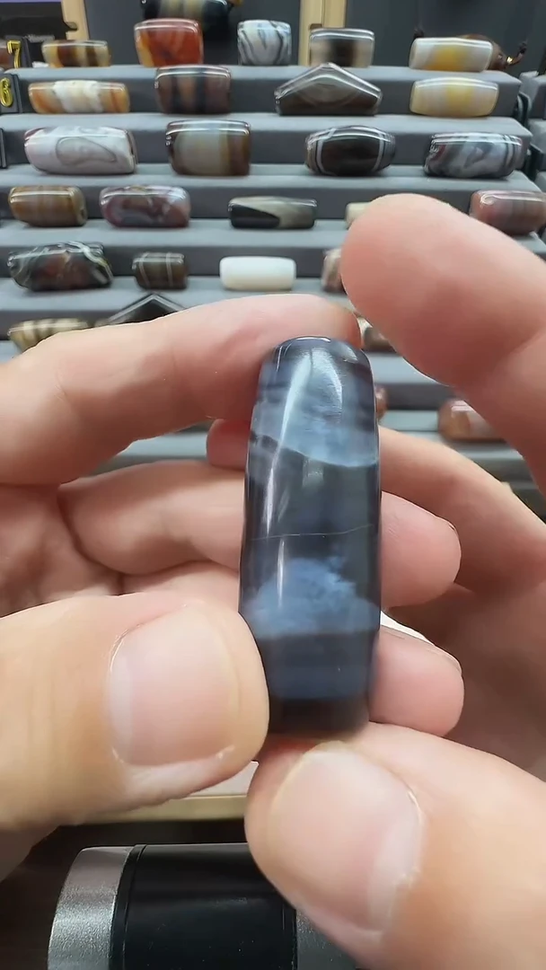 未镶嵌颈饰玛瑙/玉髓玛瑙47*18