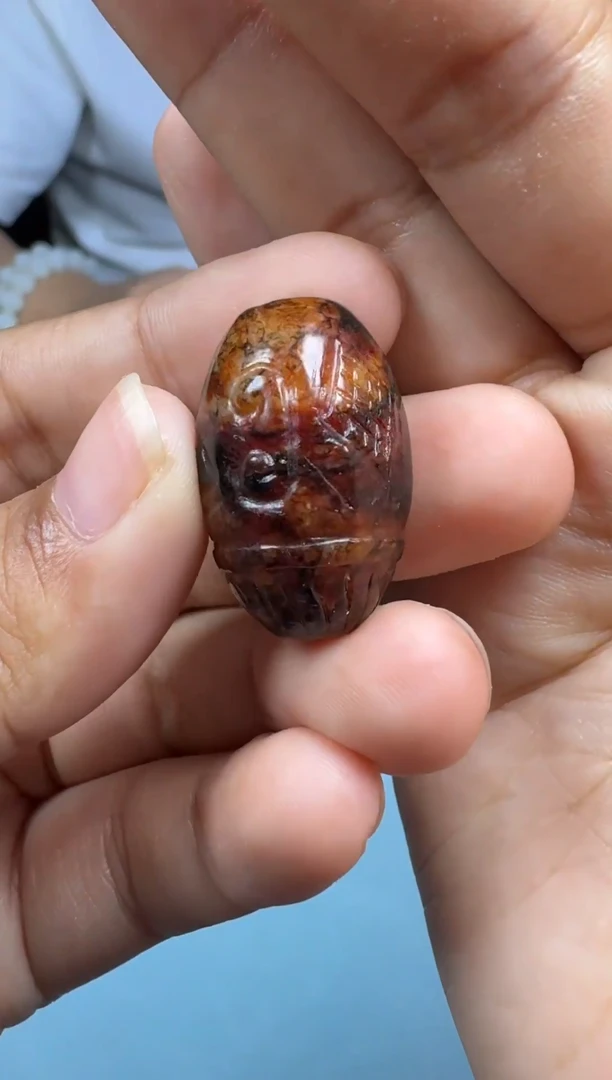 和田玉未镶嵌颈饰1