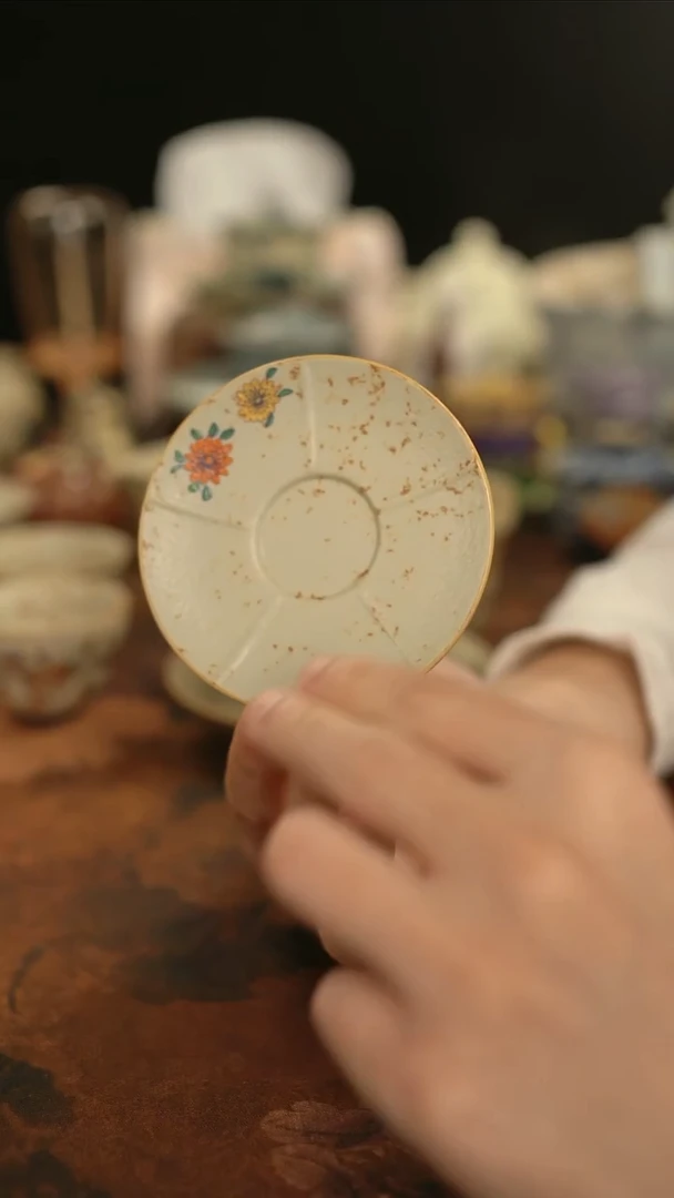 摩吉陶陶闪拍链接 蝴蝶恋花焦糖釉杯垫