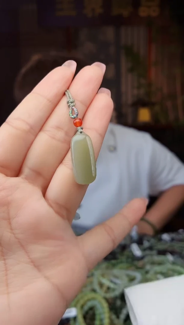 和田玉未镶嵌挂件拍一发一多样性发货