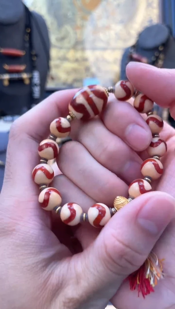 玛瑙/玉髓颈饰未镶嵌红肉虎牙手串