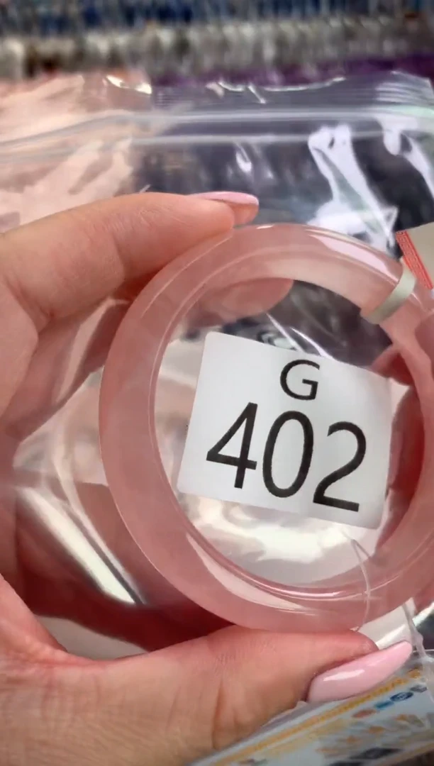 未镶嵌珠宝半成品水晶。**z402-55