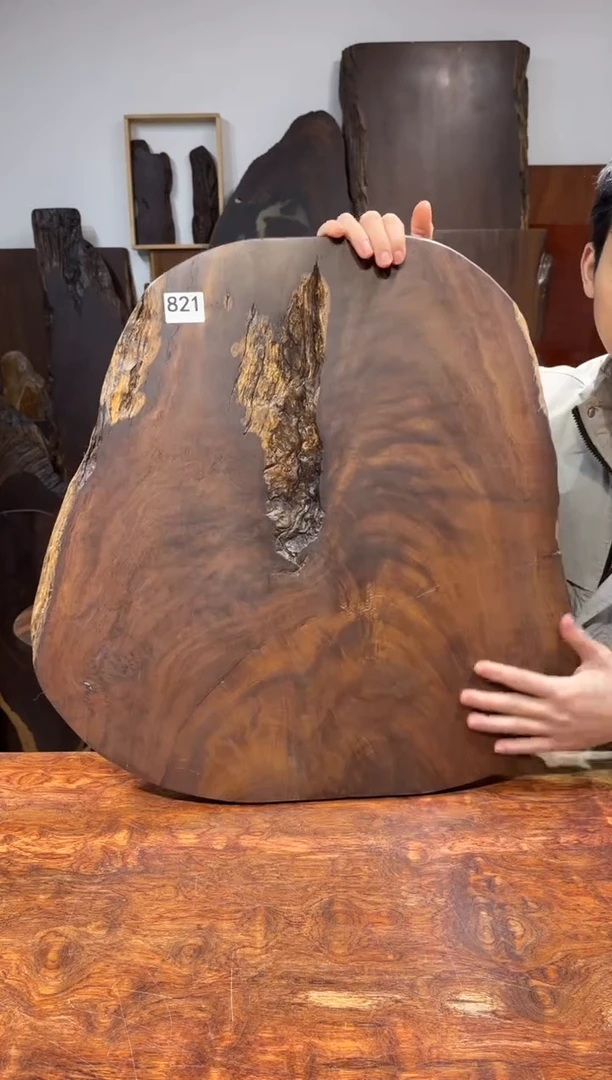 风车木（黑檀木）尺寸60*55*2.3编号821