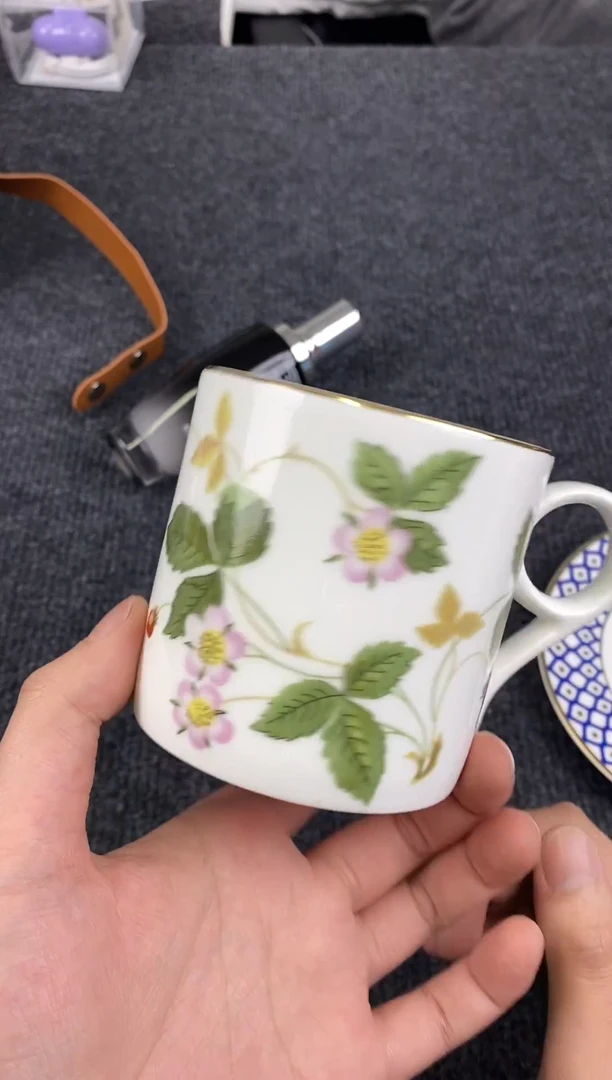 瓷片手工商品，没有品牌