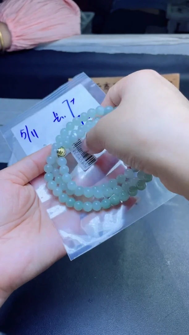 定制翡翠未镶嵌珠串